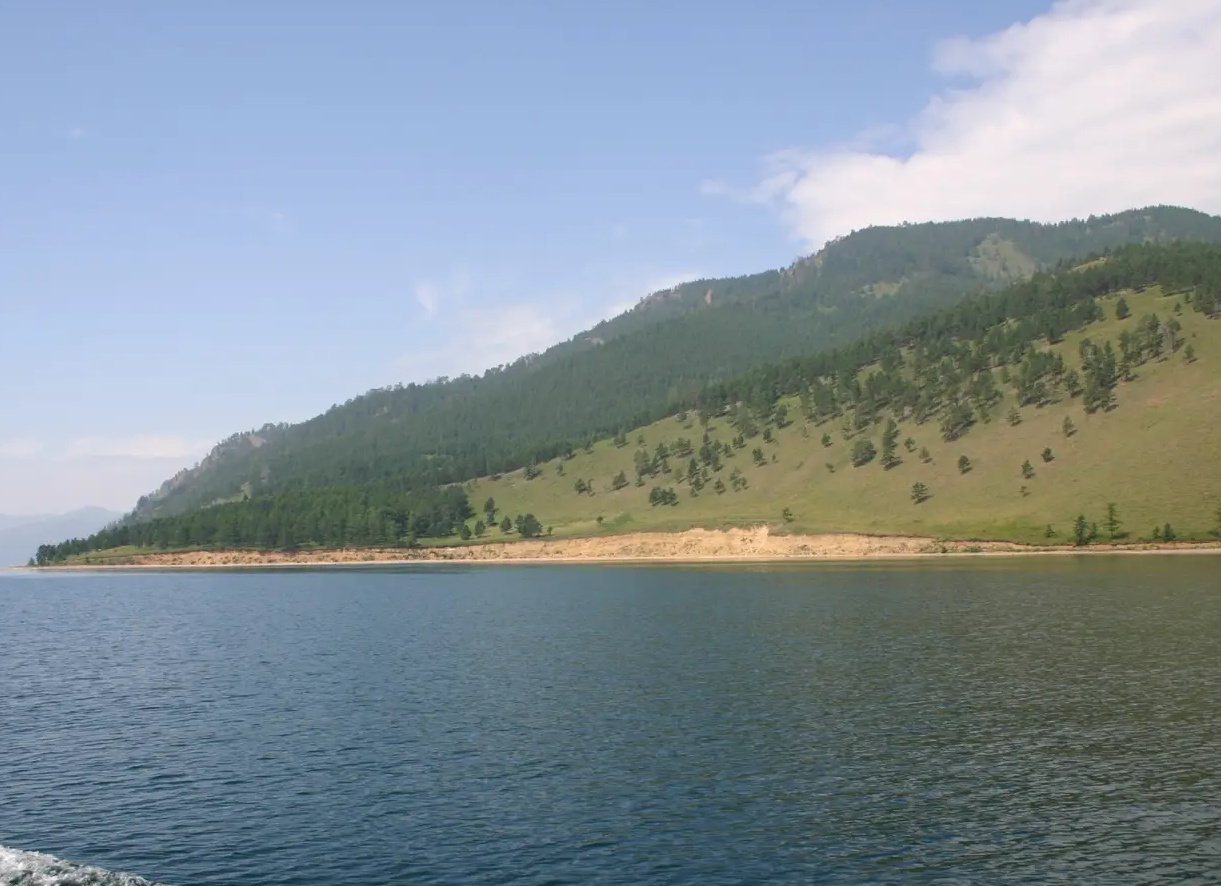 Не только на пляже: почему так важно использовать крем с SPF каждый день?