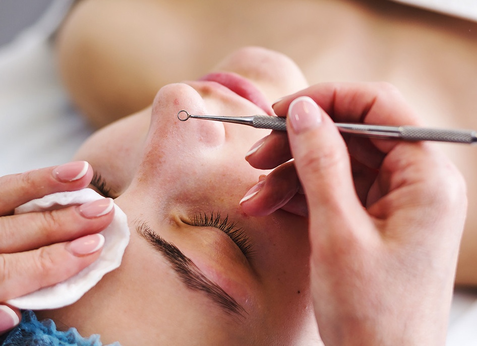 Чистка лица у косметолога