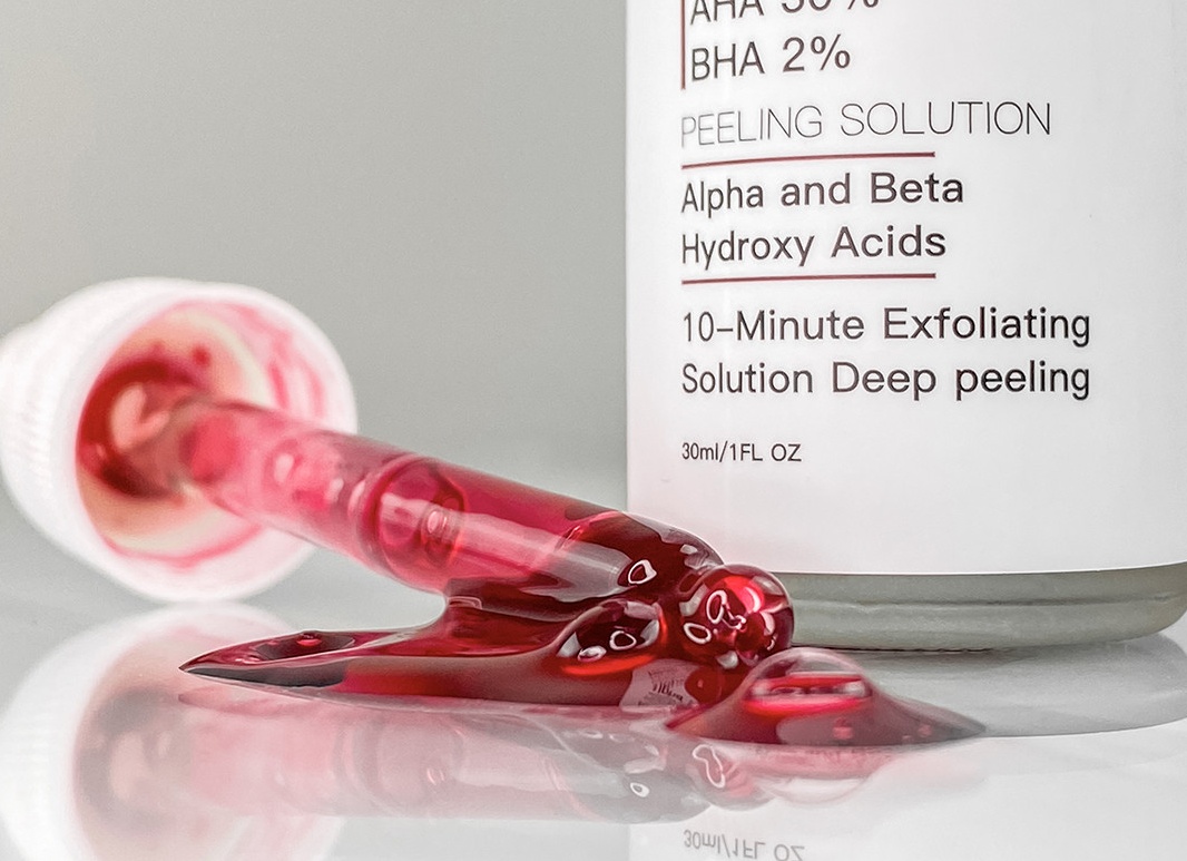 Пилинги с кислотами АНА и ВНА для поддержания кожи в идеальном состоянии